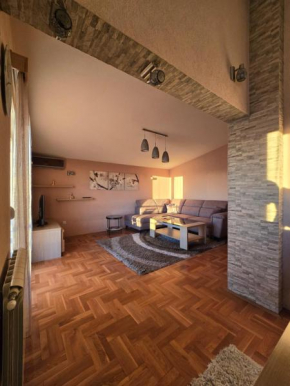 UnaTea Suites